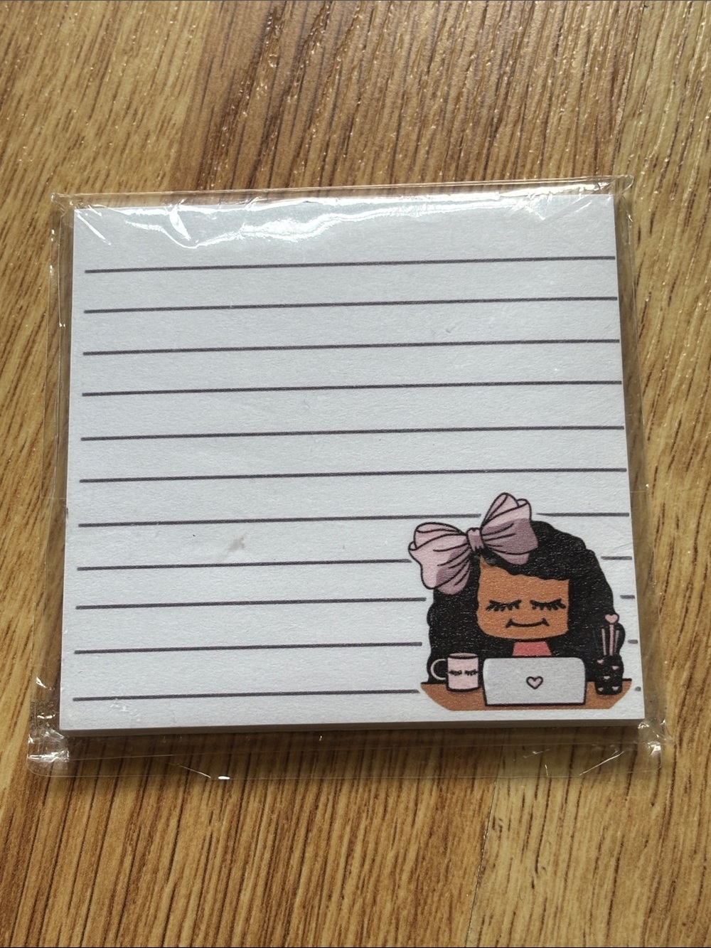 Post-it Lined Sticky Notes with Girl with Pink Bow and Laptop